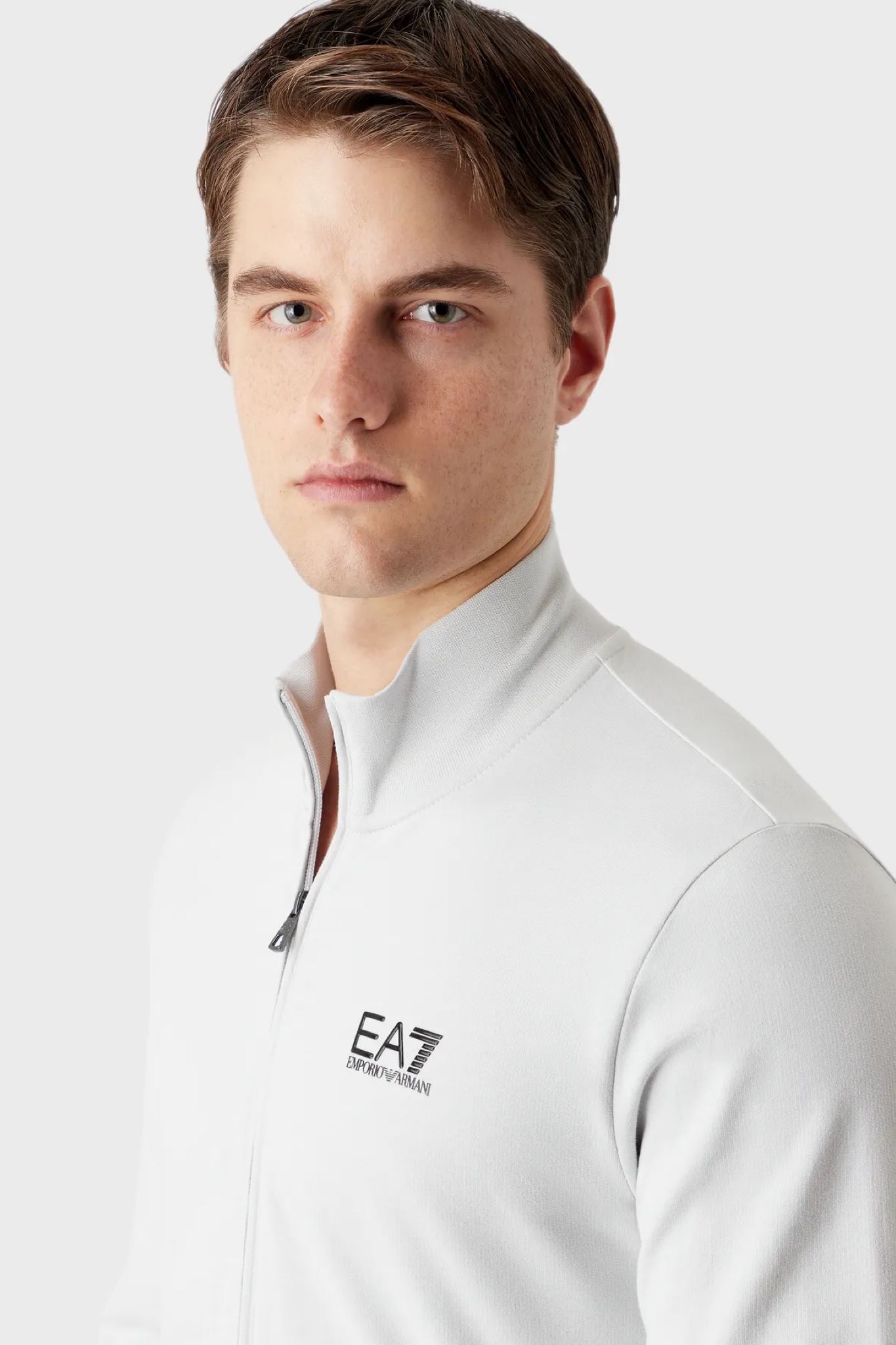 Світло-сірий спортивний костюм EA7