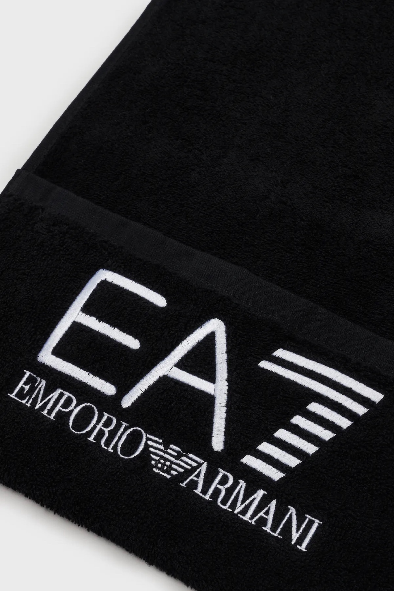 Чорний рушник EA7