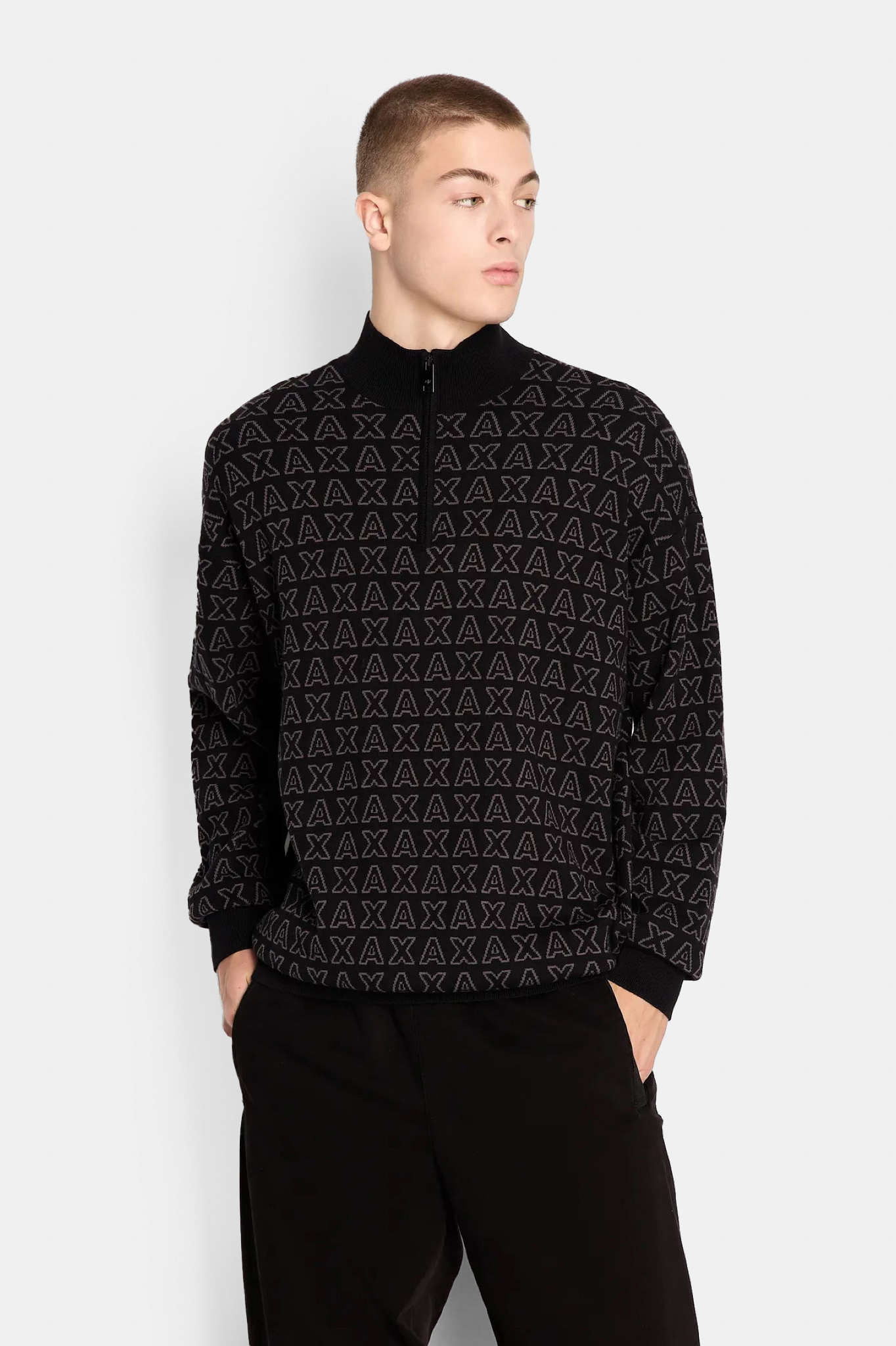 Чёрный свитер Armani Exchange