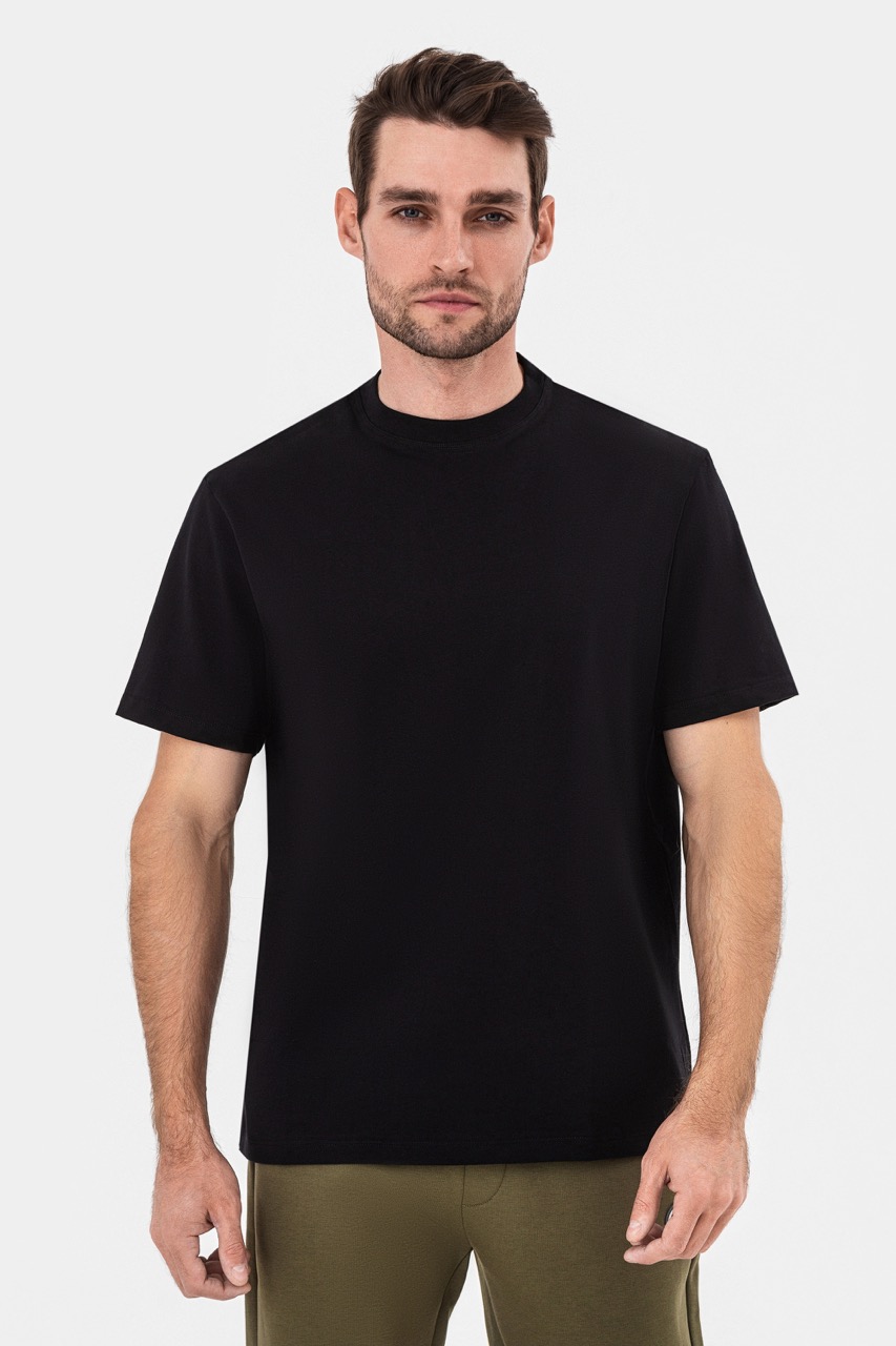 Чёрная футболка Colmar