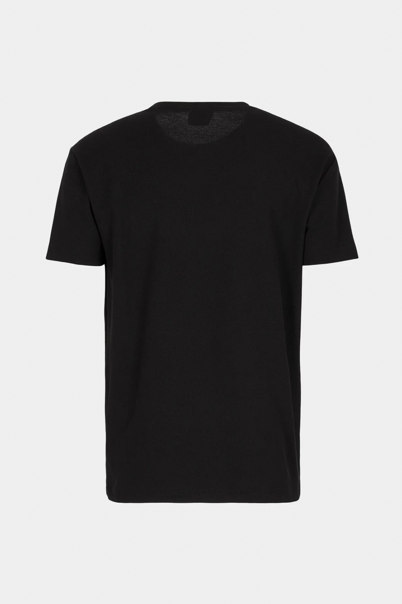 Чёрная футболка EA7