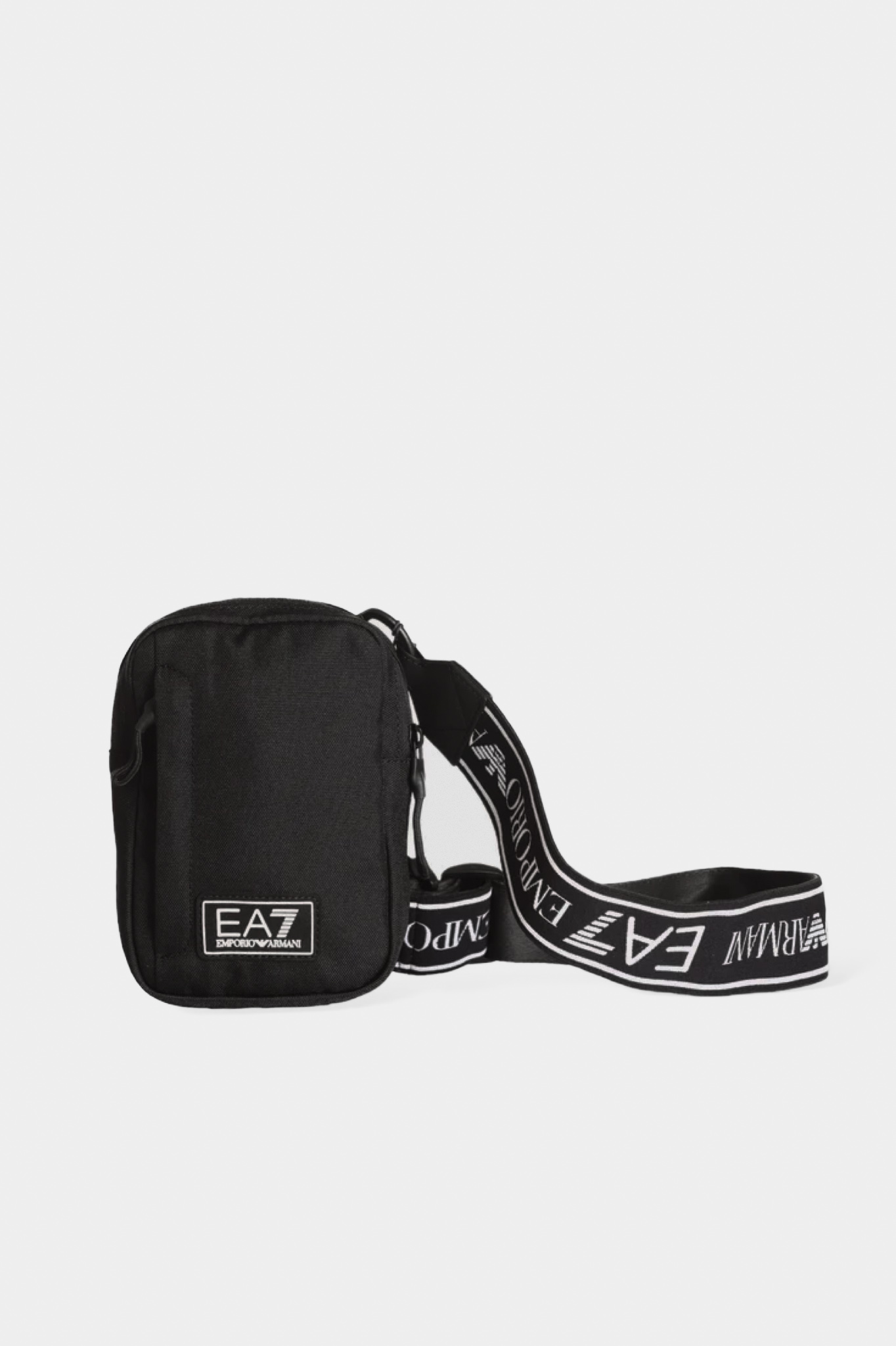 Чорна сумка EA7