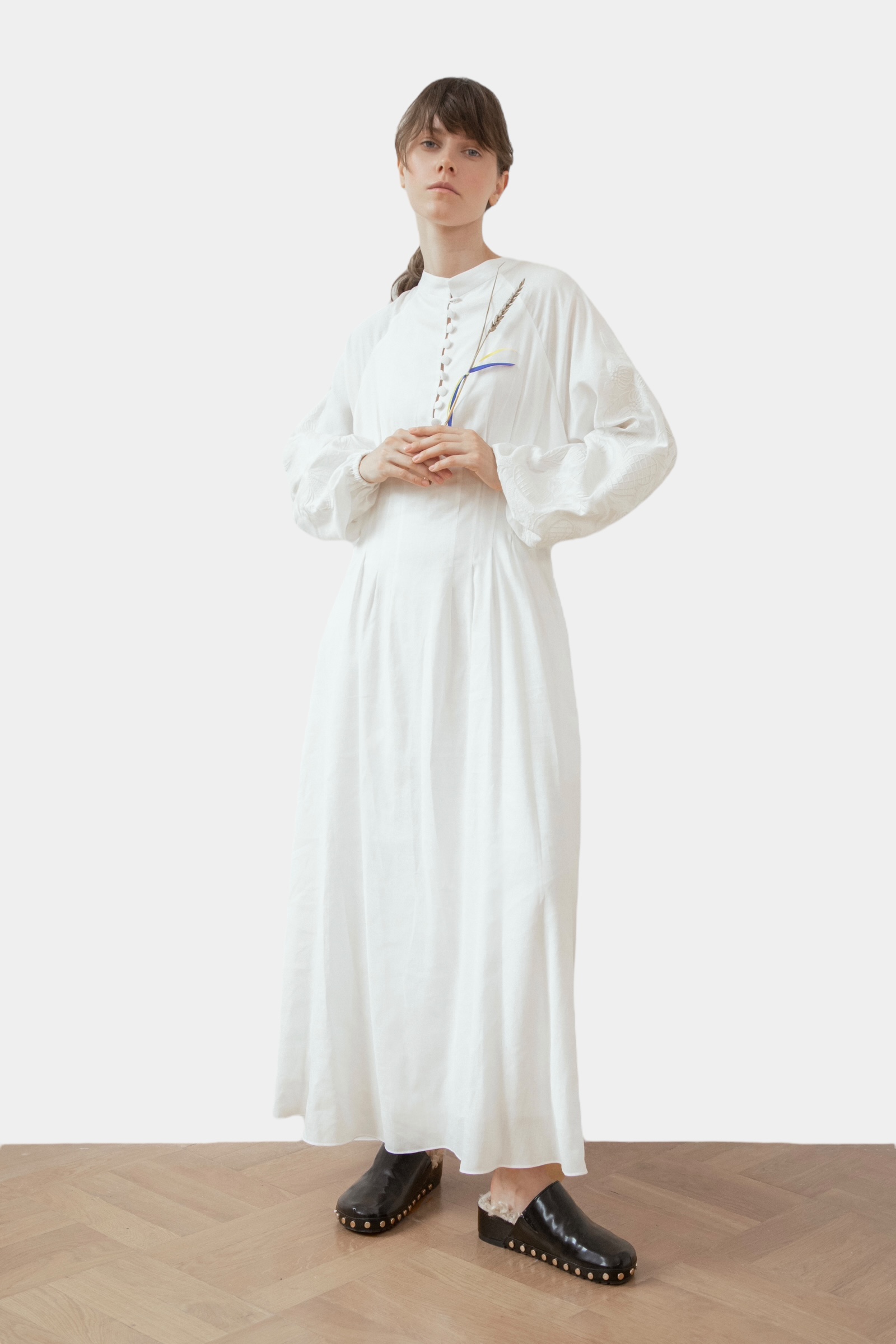 Біла сукня "Гранатова Лоза" (біла вишивка)