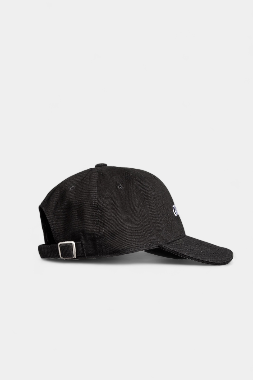 Чорна кепка з брендованим надписом